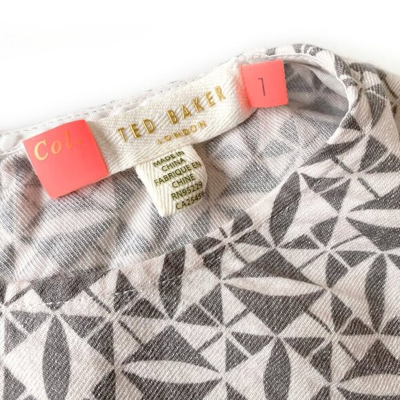 Ted Baker Laylei Blouse Womens 1 US 4 Short Sleeve Ties Geometric Floral Print - Picture 3 of 12